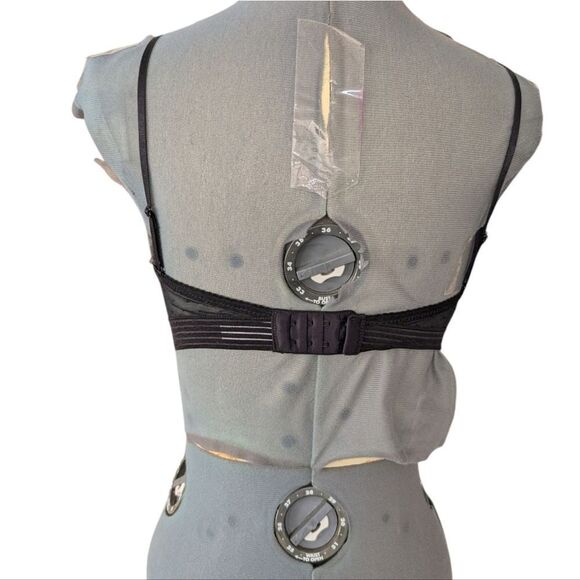 Women's black lace wirefree bra size large - Picture 3 of 5